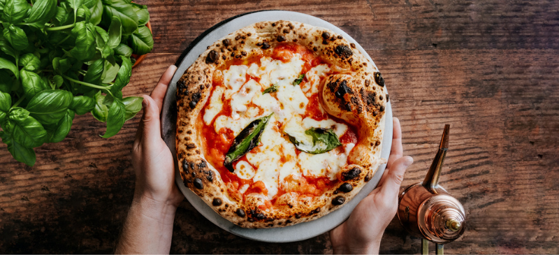 O decálogo da Pizza Napolitana com Gi.Metal