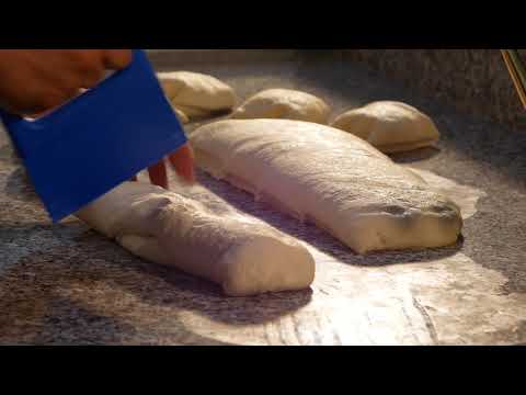 Cortador de massa plástico azul